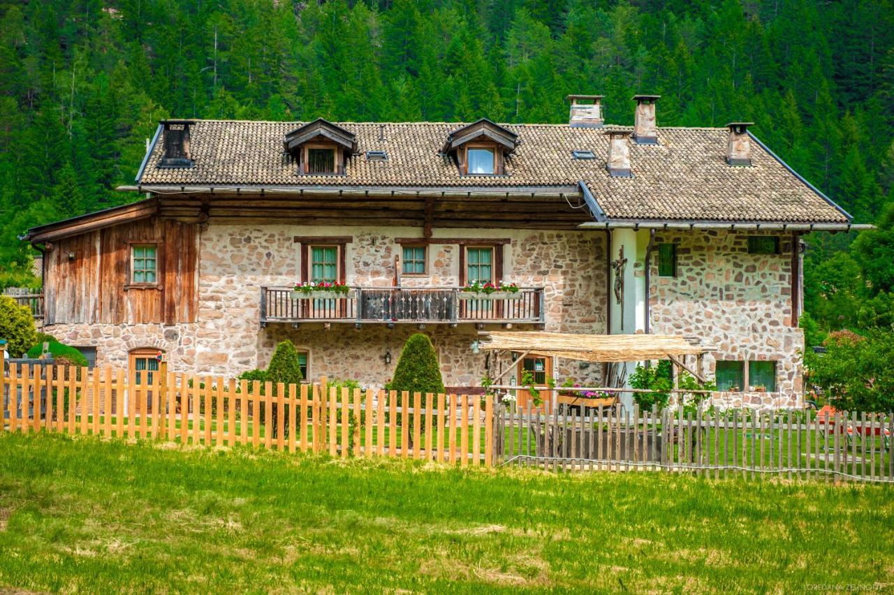 Maso Franceschella Bed & Breakfast Карано Екстериор снимка