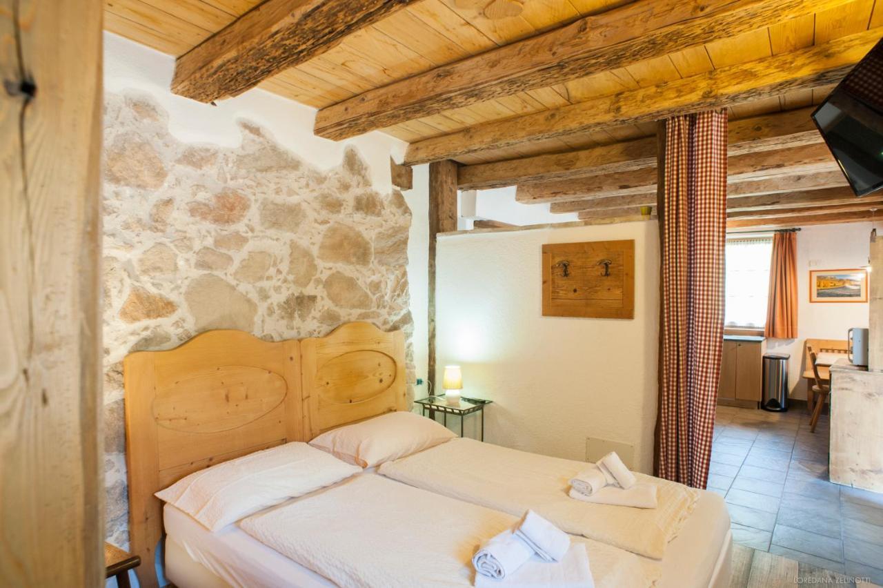 Maso Franceschella Bed & Breakfast Карано Екстериор снимка