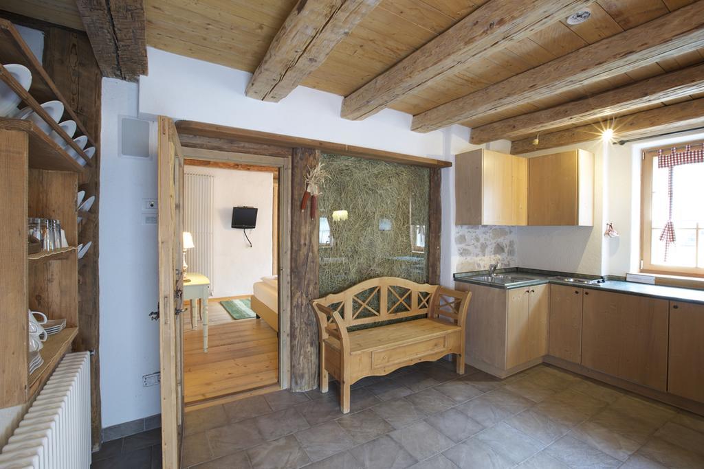 Maso Franceschella Bed & Breakfast Карано Екстериор снимка