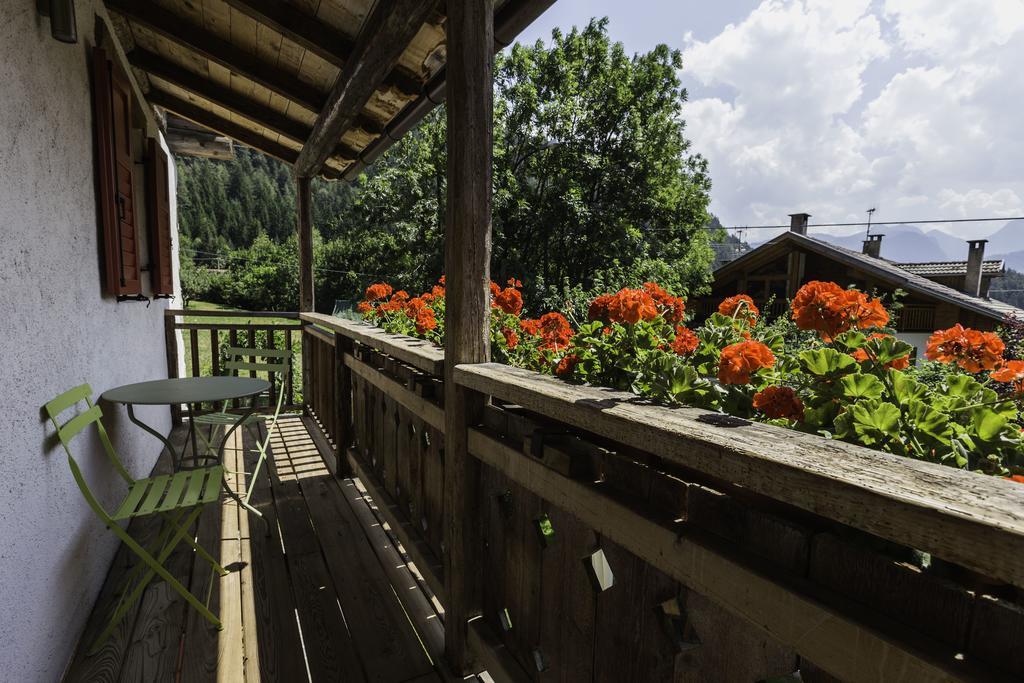 Maso Franceschella Bed & Breakfast Карано Екстериор снимка
