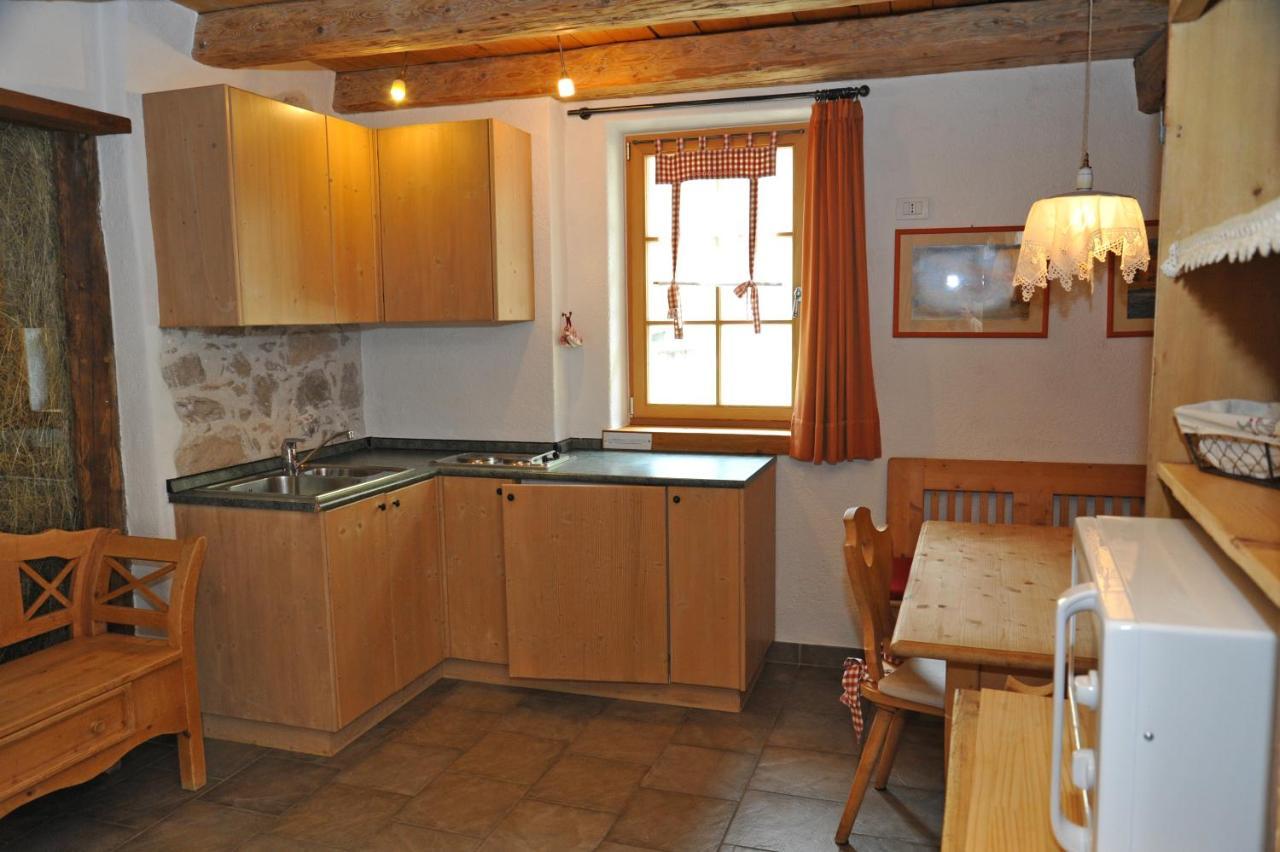 Maso Franceschella Bed & Breakfast Карано Екстериор снимка